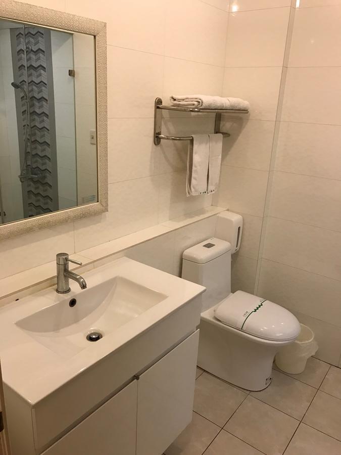 טאיצ'ונג Xin Yuan Motel מראה חיצוני תמונה